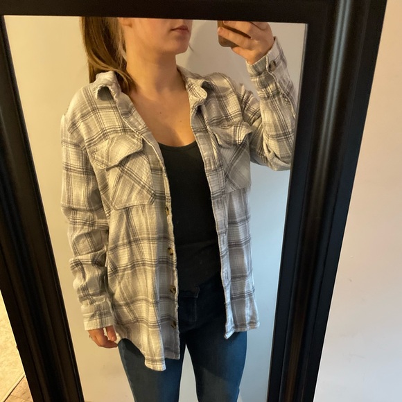 Grey shacket - Picture 1 of 1